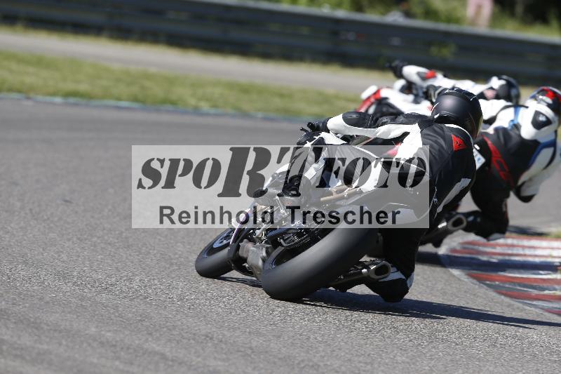 Archiv-2025/16 16.05.2025 PROMAX ADR/Gruppe gruen/unklar